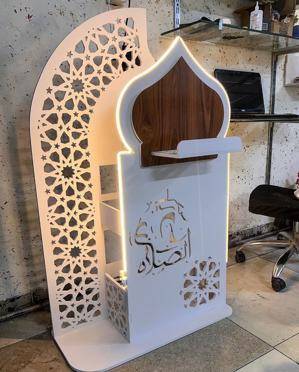 محراب النور – حامل المصحف المضيء